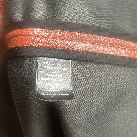 No 6. store leather skirt size 0 - Picture 5 of 7